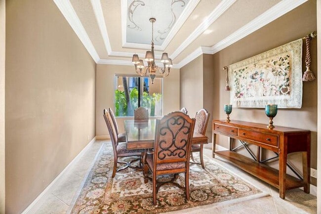 Building Photo - 3483 Collonade Dr