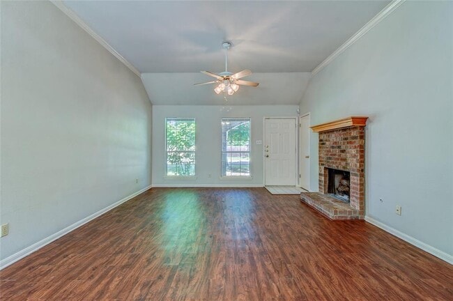 Building Photo - 1908 Quail Valley Dr