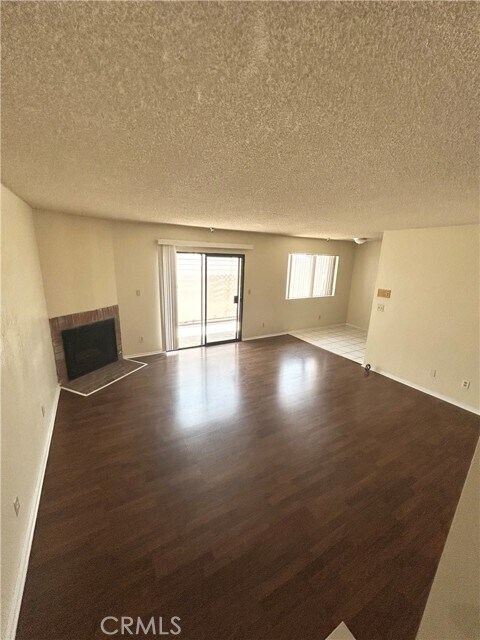 Primary Photo - 921 S Gramercy Dr