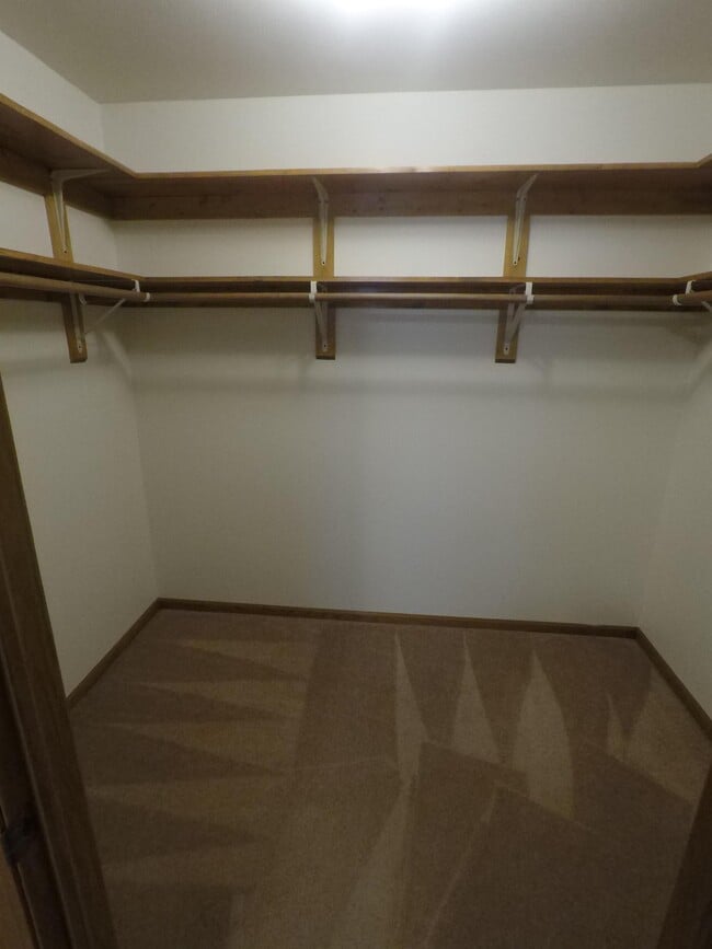 Building Photo - 1209 W Wausau Ave