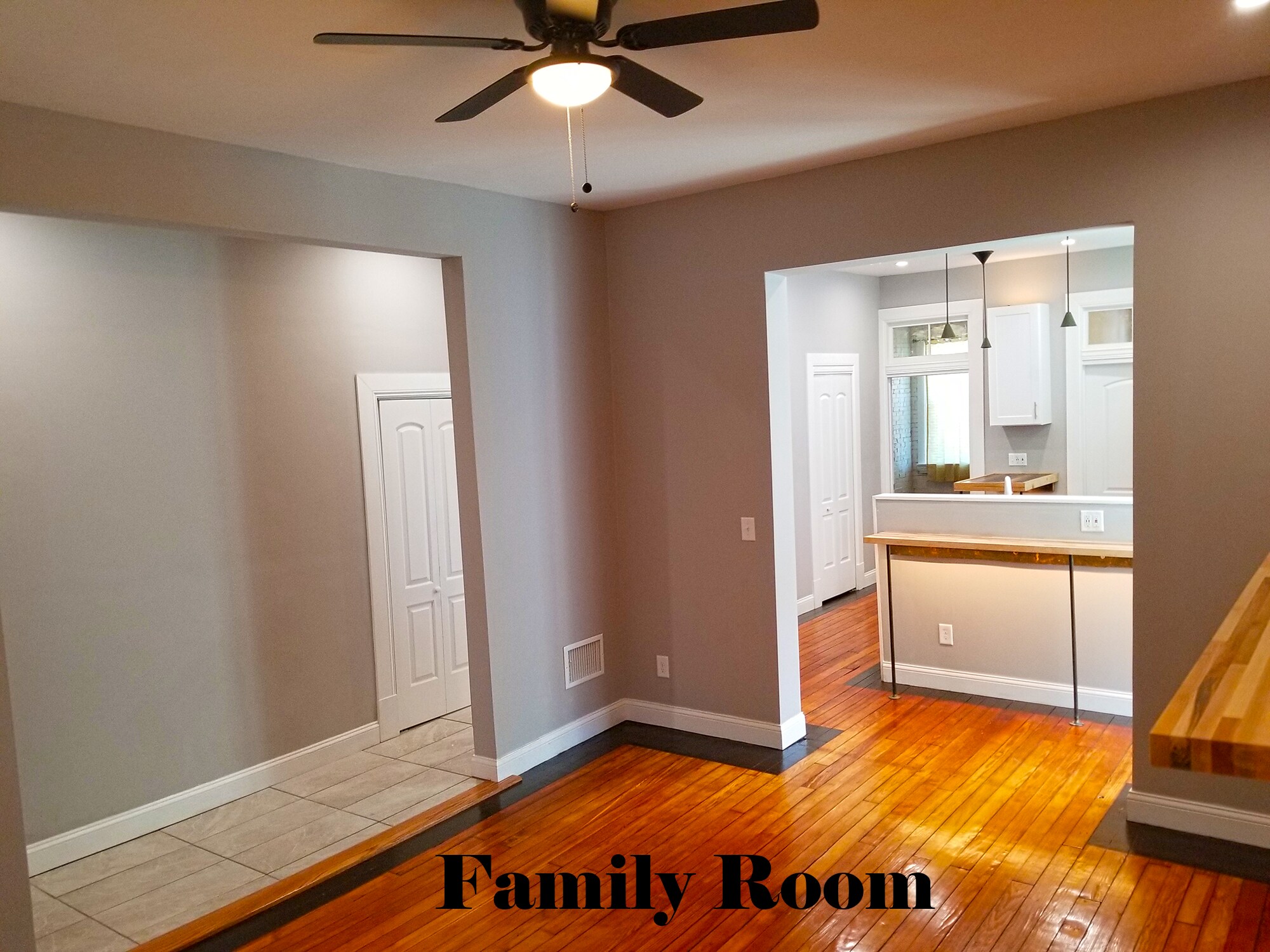 Building Photo - 3228 California Ave