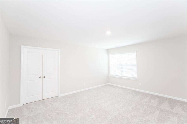 Building Photo - 129 Golden Eagle Pkwy