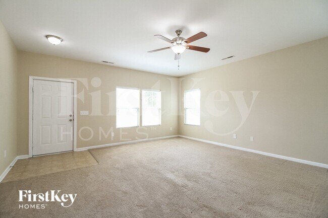Building Photo - 383 Inlet Pl Dr