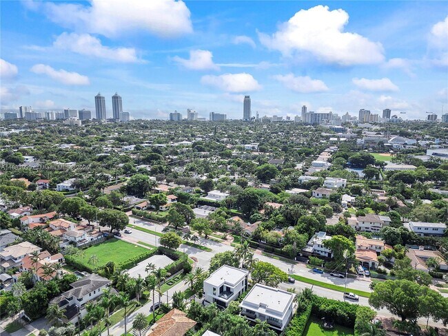 Building Photo - 4364 Alton Rd