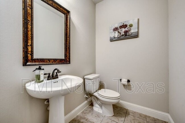 Building Photo - 13293 Dianna Dr