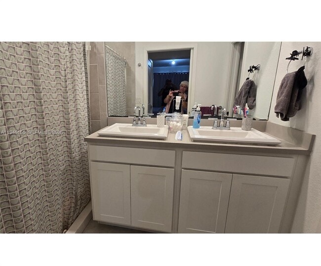 Building Photo - 1002 NW 208th Terrace