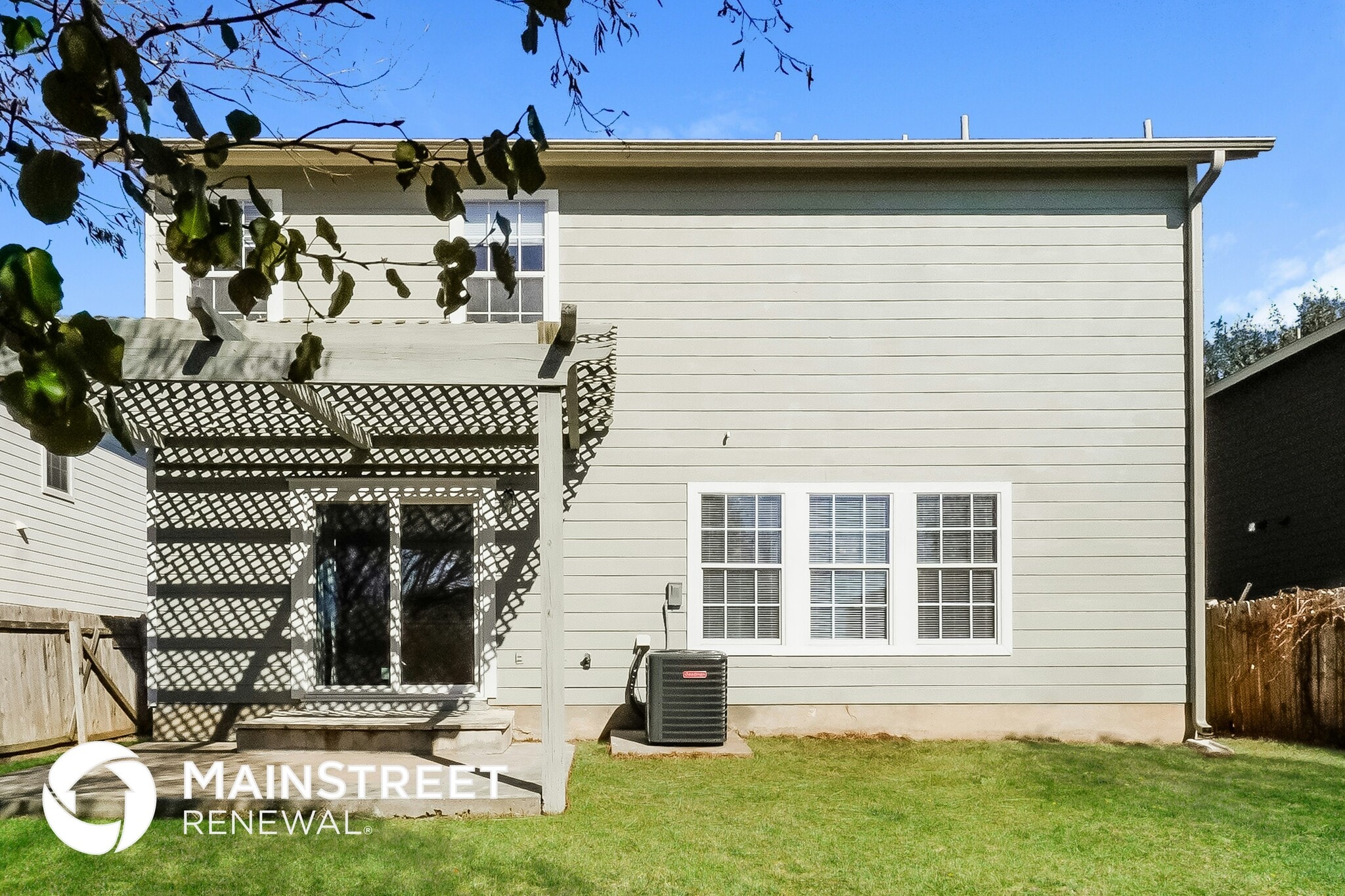 Building Photo - 13109 Lofton Cliff Dr