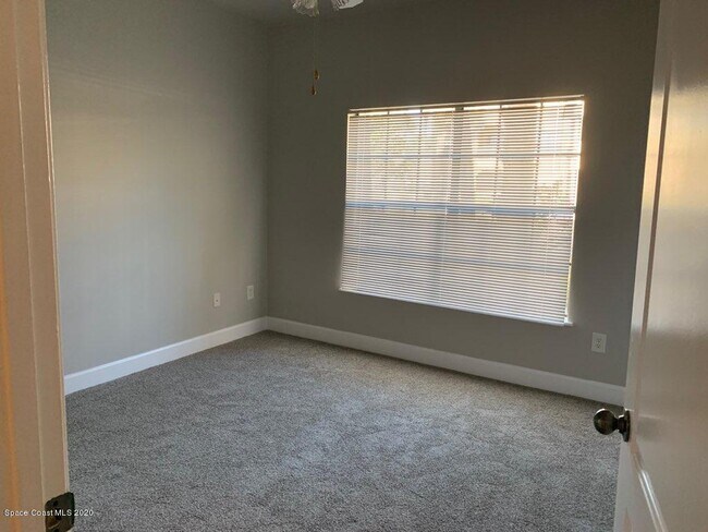 Building Photo - 6460 Borasco Dr
