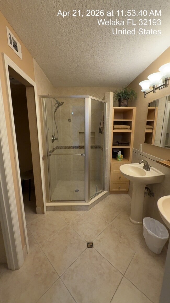 Building Photo - 99 Broad River Pl