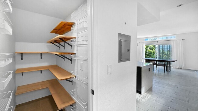 Building Photo - Fruit Trees on this Tastefully Remodeled House in Prescott!