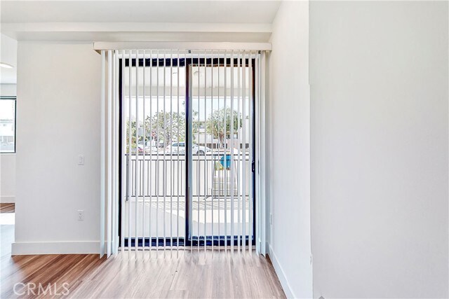 Building Photo - 1482 S Sherbourne Dr