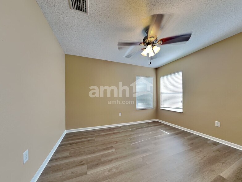 Building Photo - 7512 Tangle Bend Dr