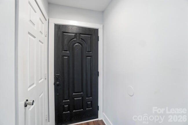 Building Photo - 7160 Winery Ln