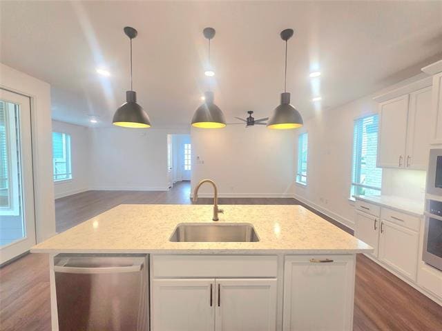 Building Photo - 3132 Lenten Rose Ln