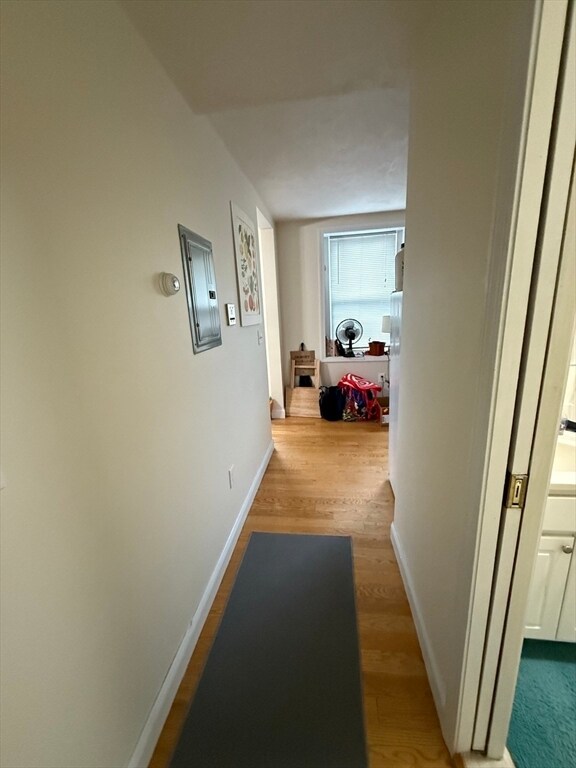 Building Photo - 1054 Cambridge St