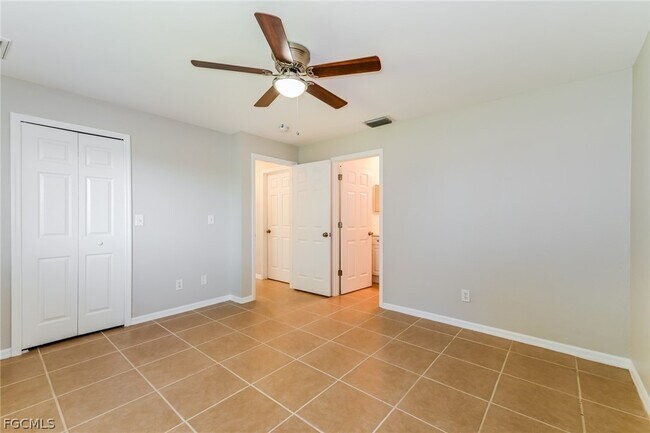 Building Photo - 1804 NE 21st St