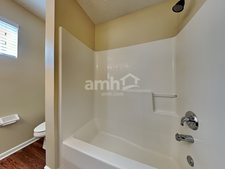 Building Photo - 1425 Windstar Ct