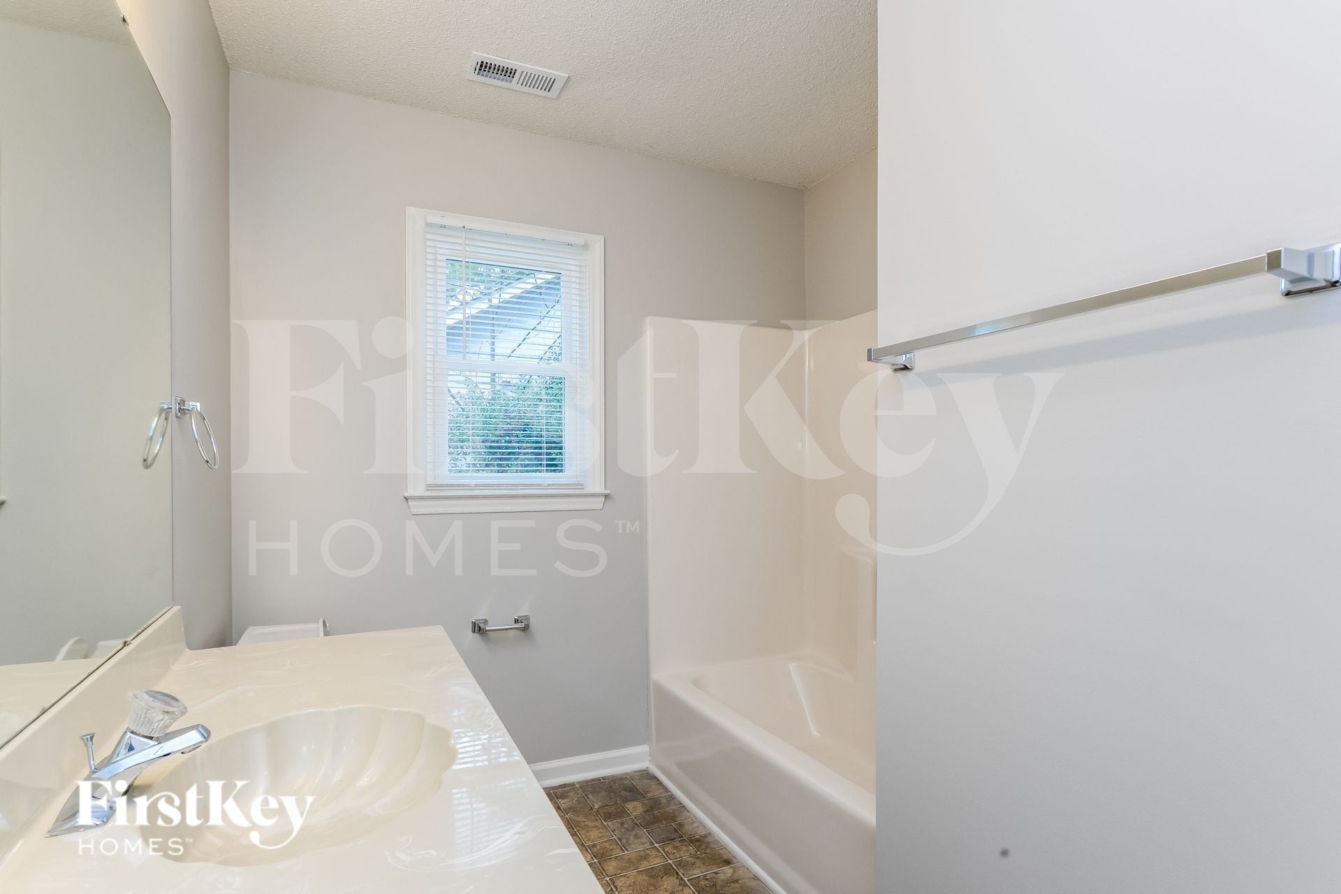 Building Photo - 5414 Carlingford Ct