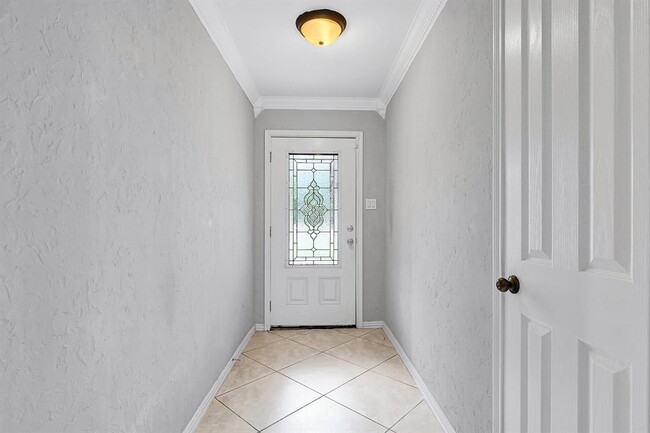 Building Photo - 2903 Woodland Grove Dr