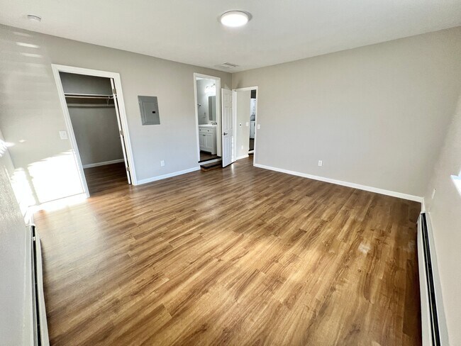 Living Room Area 6 - Table Mountain Townhomes
