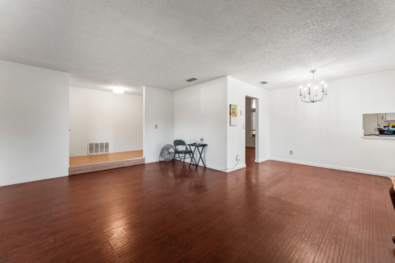 Building Photo - 1130 Rudger Way