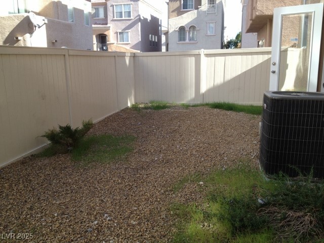 Building Photo - 10628 W Double Spring Ct