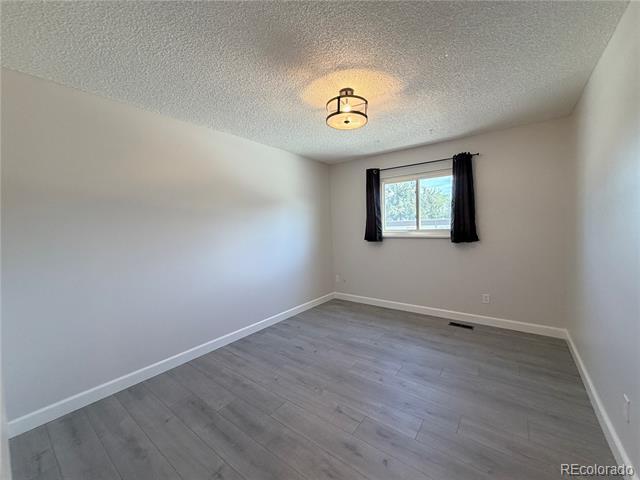 Building Photo - 529 S Xenon Ct