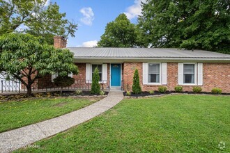 Building Photo - 1811 Myddleton Dr