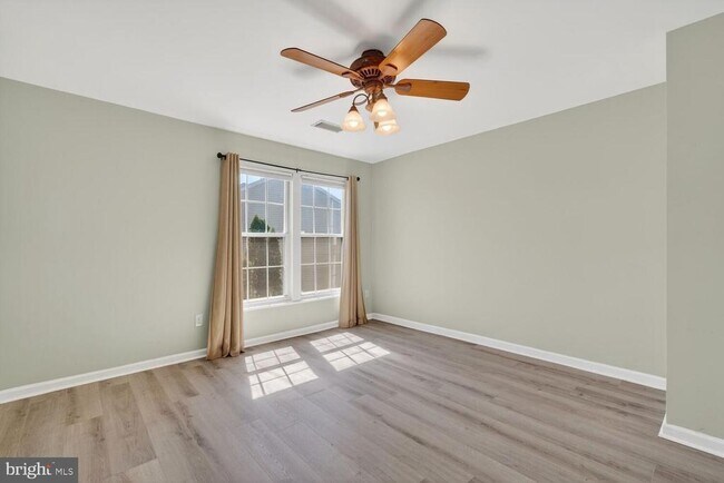 Building Photo - 7409 Gadsby Square