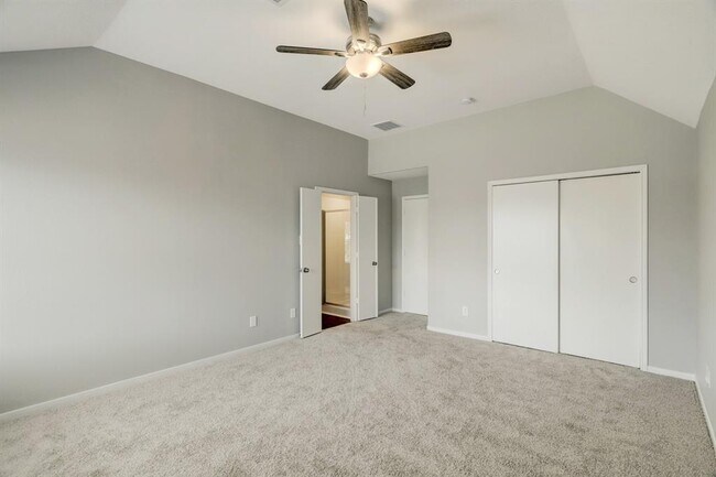Building Photo - 5014 Mabry Stream Ct