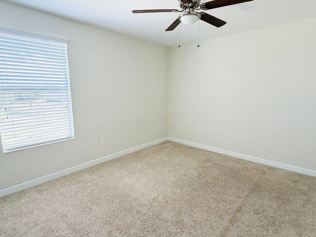 Building Photo - 4 Bed 2.5 Bath Single Family in Storey Lake