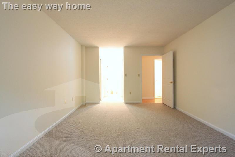 Building Photo - 345 Franklin St