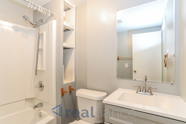 Building Photo - 7148 Talisman Ln