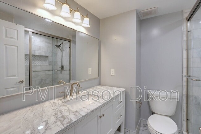 Building Photo - 1416 Riverside Ave