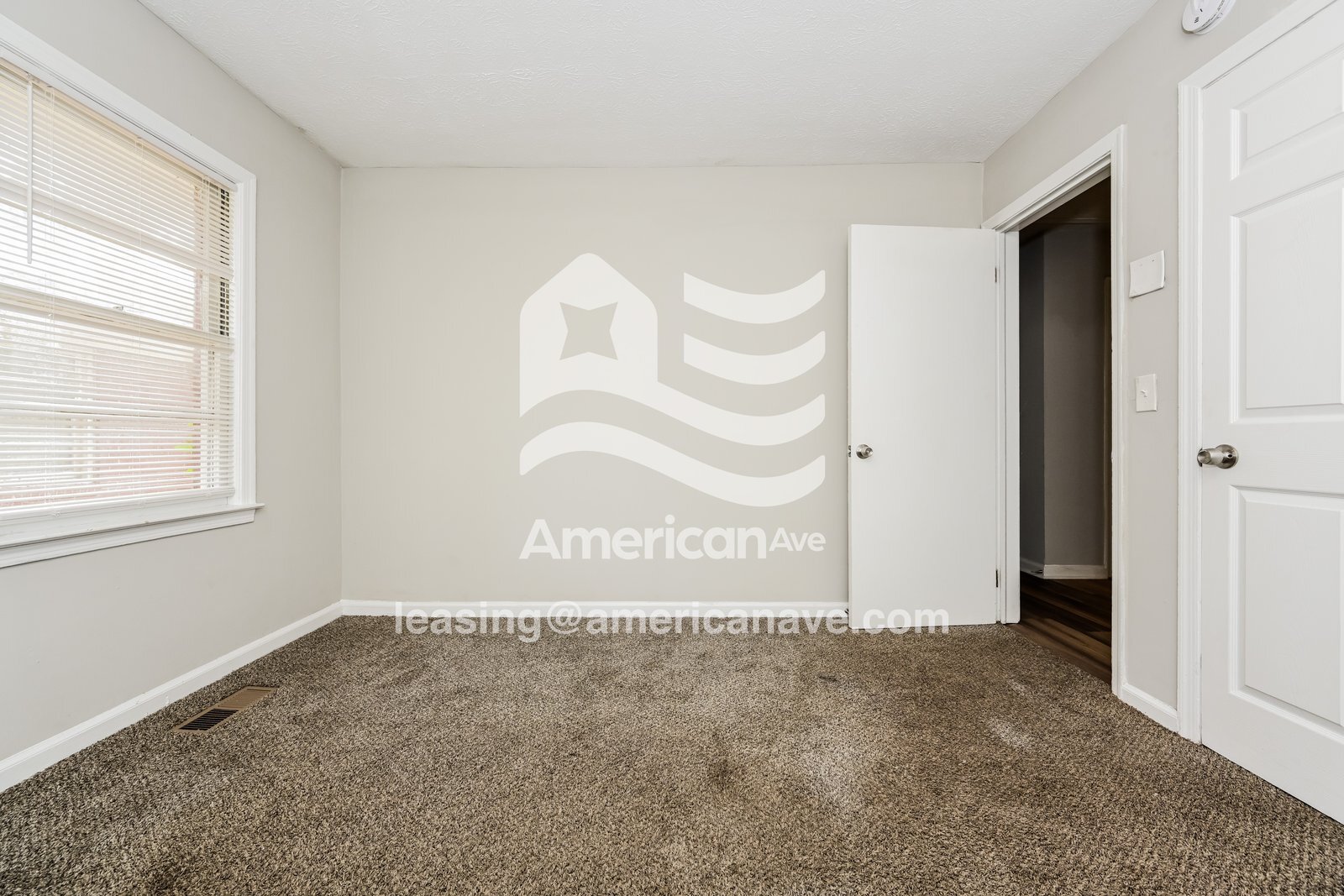 Building Photo - 2315 Japonica Dr