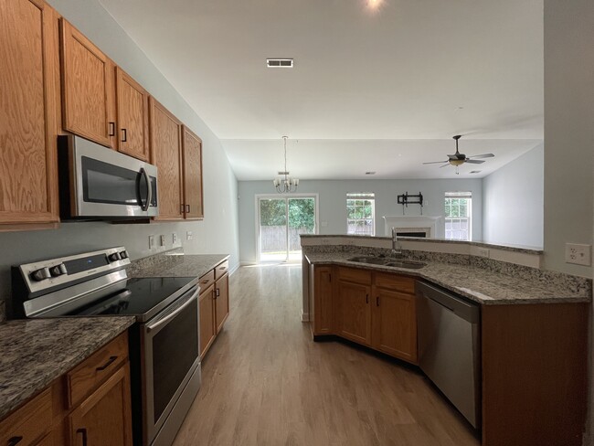 Kitchen - 6335 Sackett Way