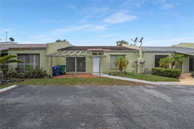 Building Photo - 20424 NW 15th Ave