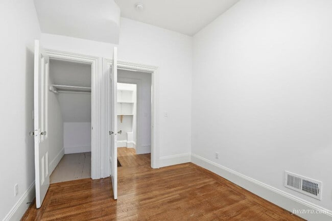 Building Photo - 4037 25th St