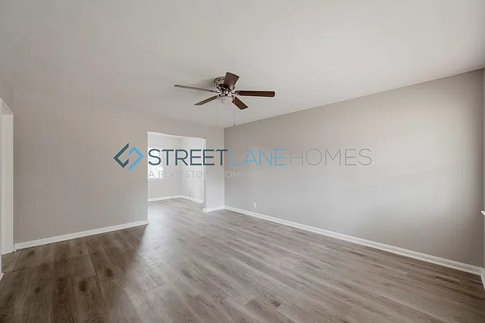 Building Photo - 1014 Rosedale Dr