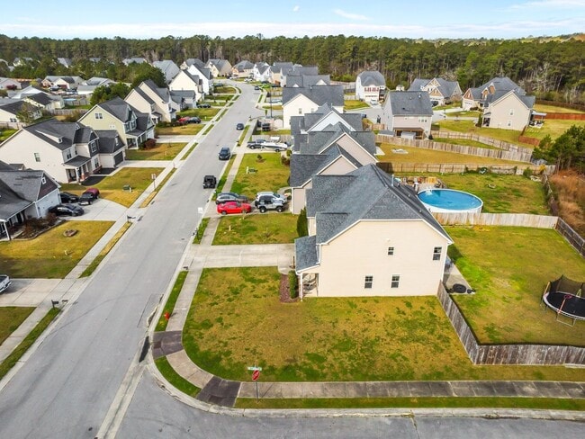 Building Photo - 5 Bedroom Home in Carolina Forest