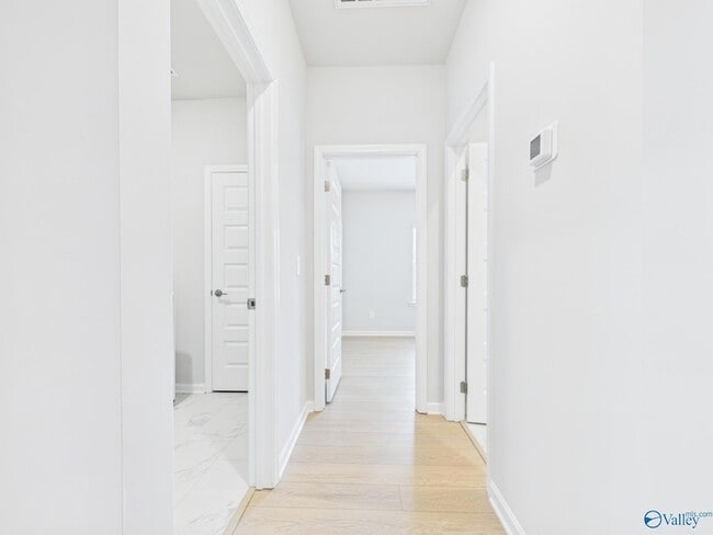 Building Photo - 17993 Longleaf Dr