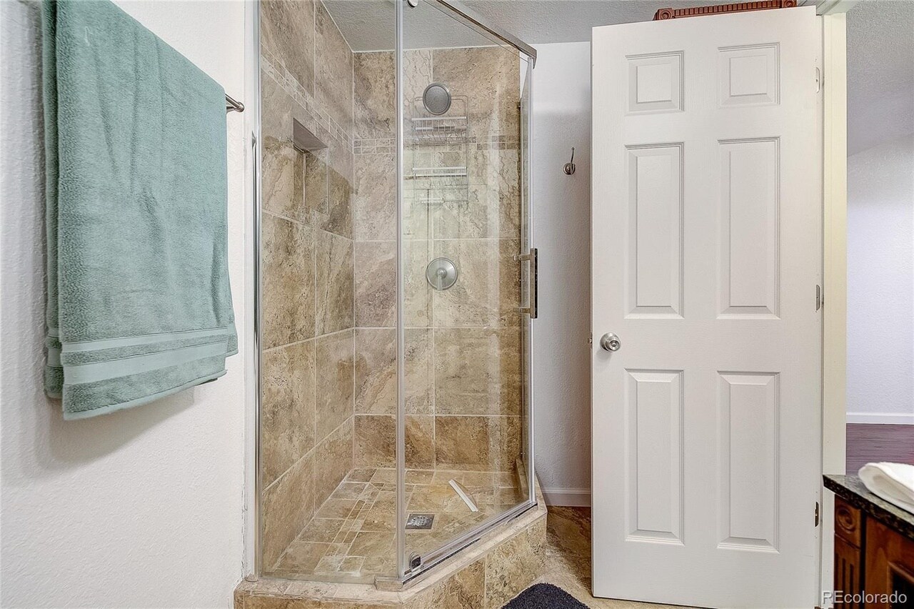 Building Photo - 1714 Foxfield Dr