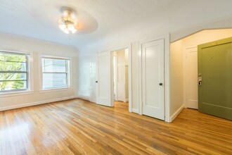 Building Photo - Palladian Apartments