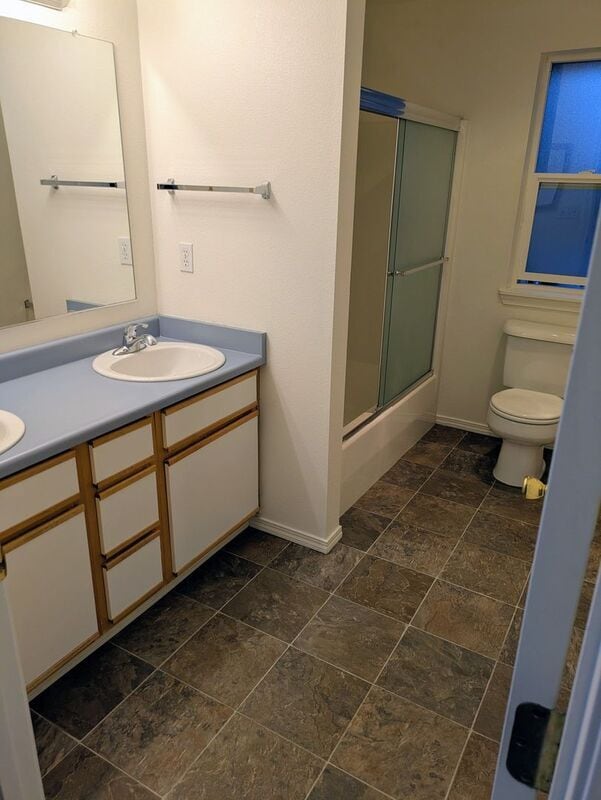 Building Photo - 17979 SW 115th Ave