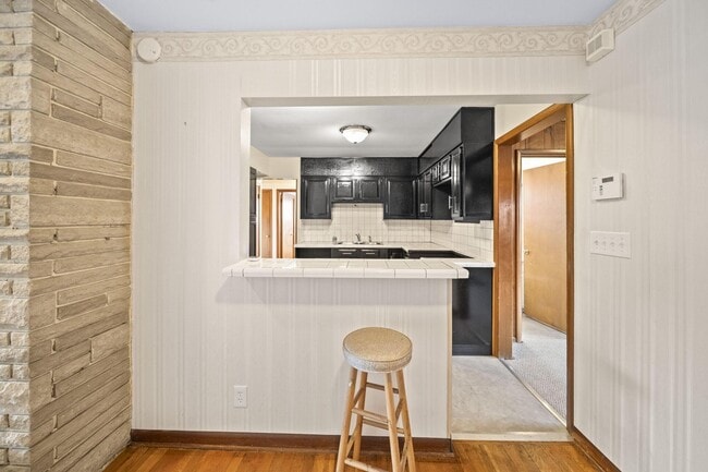 Building Photo - 1565 Garywood Ave