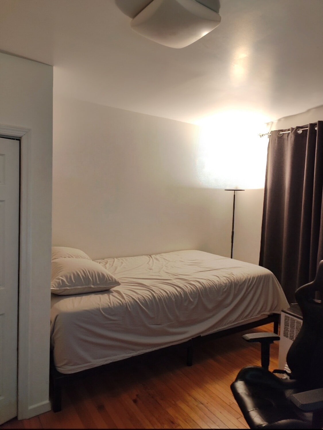 Building Photo - 2128 Newtown Ave