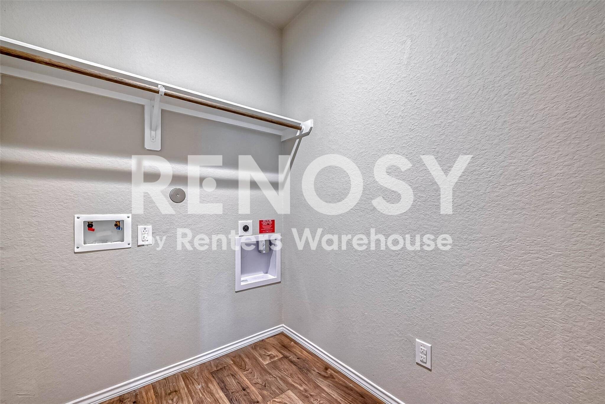 Building Photo - 14122 Silver Falls Ct