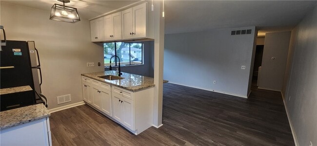 Building Photo - 62 Milrace Dr