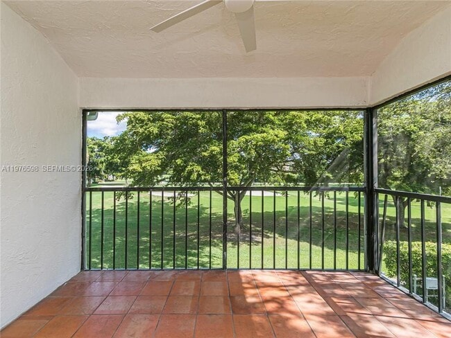 Building Photo - 21559 Cypress Hammock Dr