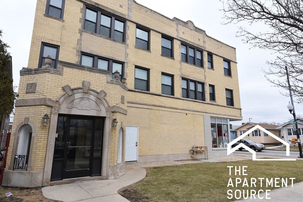 Building Photo - 2801 N Keating Ave